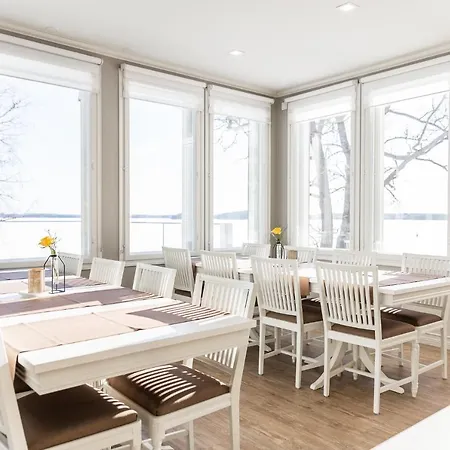 Ξενοδοχείο Radalla