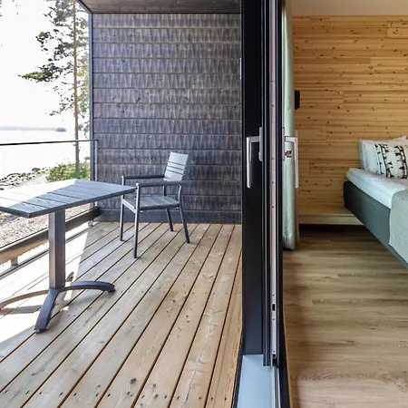 Radalla Ξενοδοχείο *