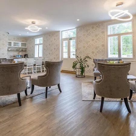 Ξενοδοχείο Radalla